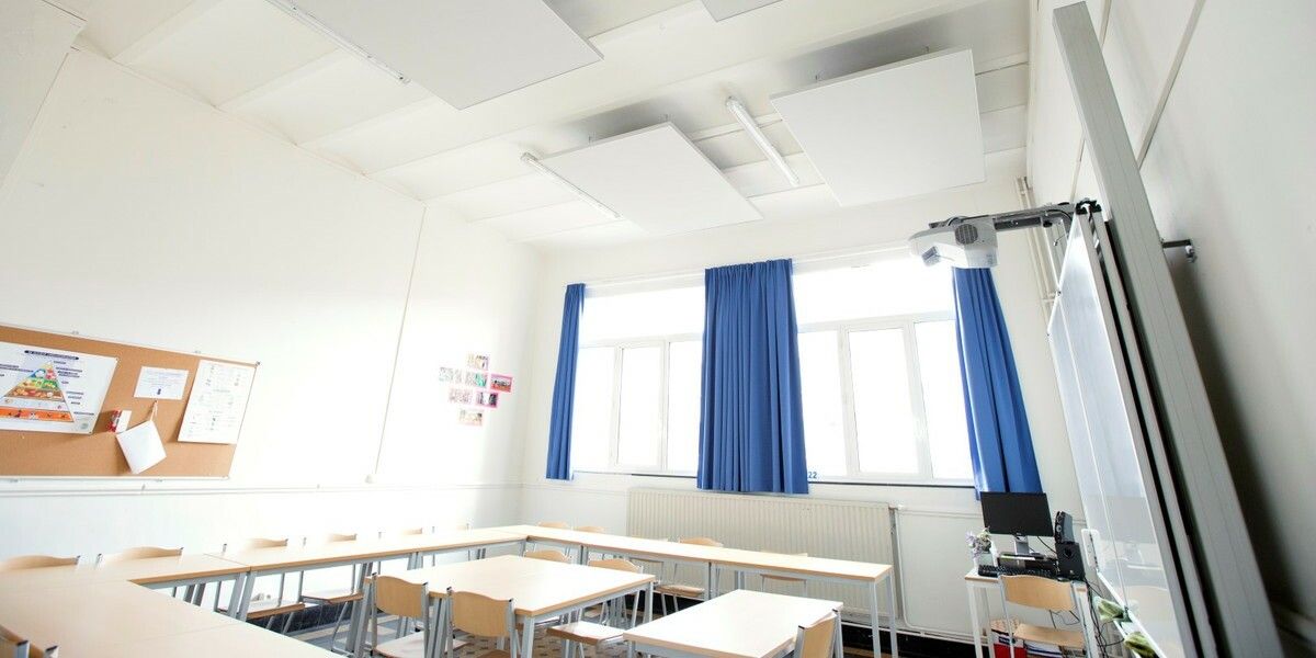 Improve acoustics in school buildings with the help of these (modular) solutions